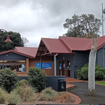 Library Plus Waverley main road